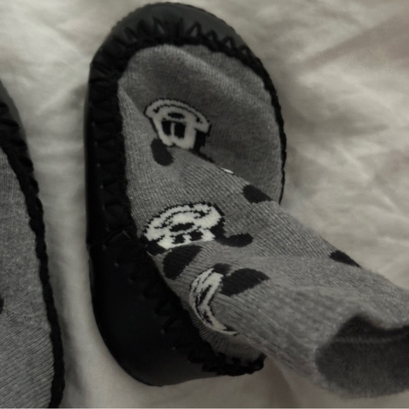 Mickey Mouse Disney booties - Picture 2 of 5